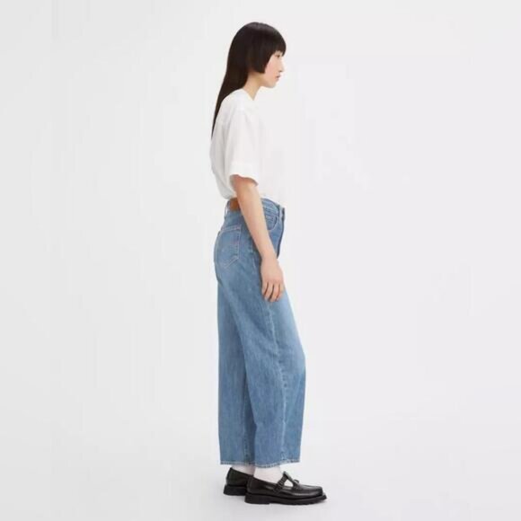 Levis Balloon Leg Jeans - Picture 2 of 12